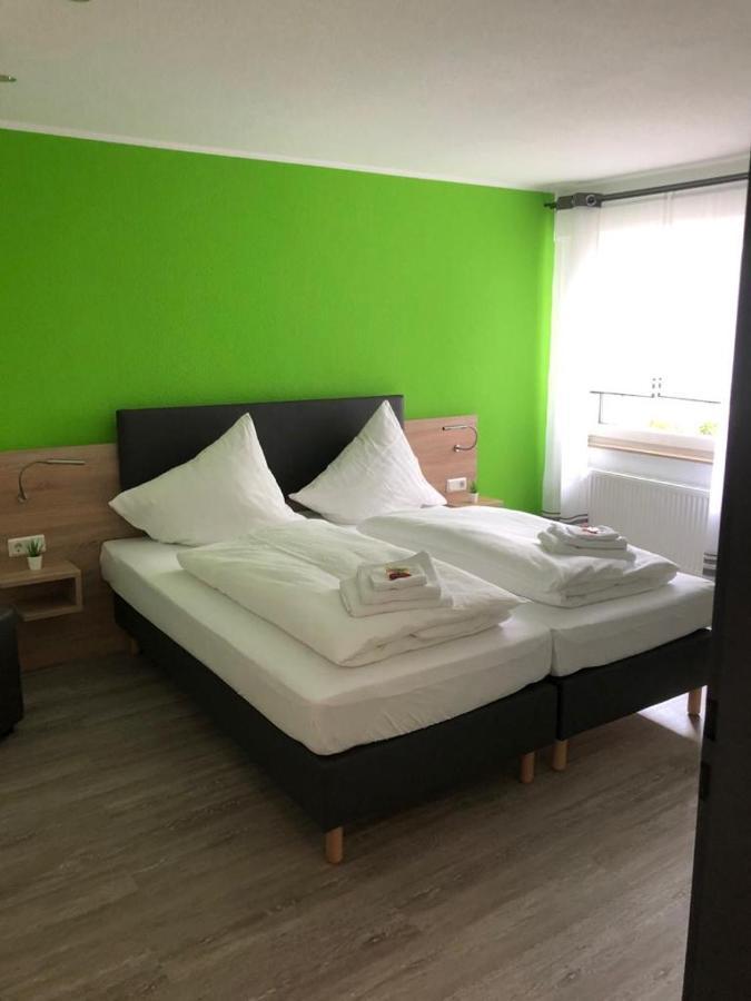 Hotel Unter Den Linden Kierspe Bagian luar foto