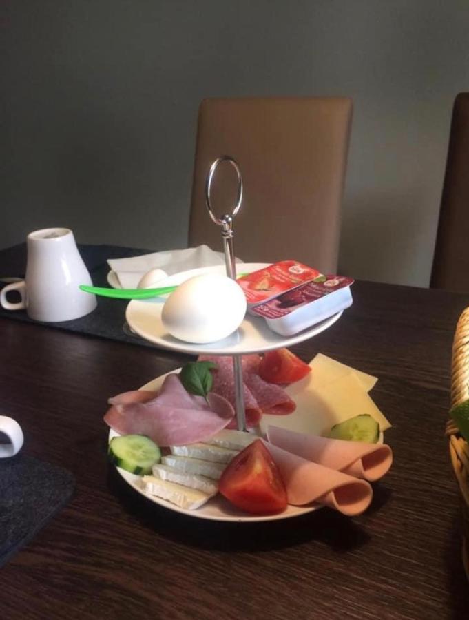 Hotel Unter Den Linden Kierspe Bagian luar foto