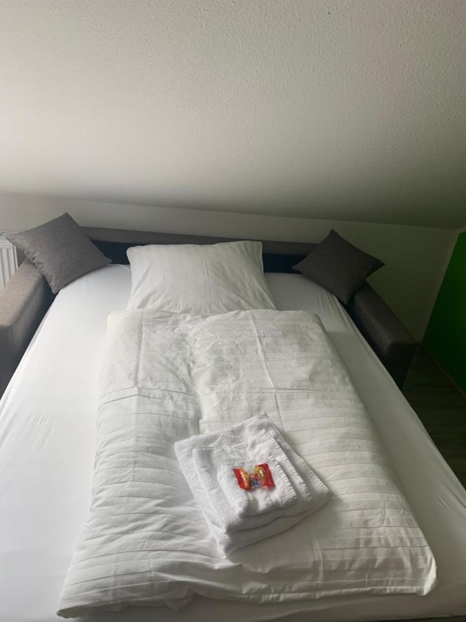 Hotel Unter Den Linden Kierspe Bagian luar foto